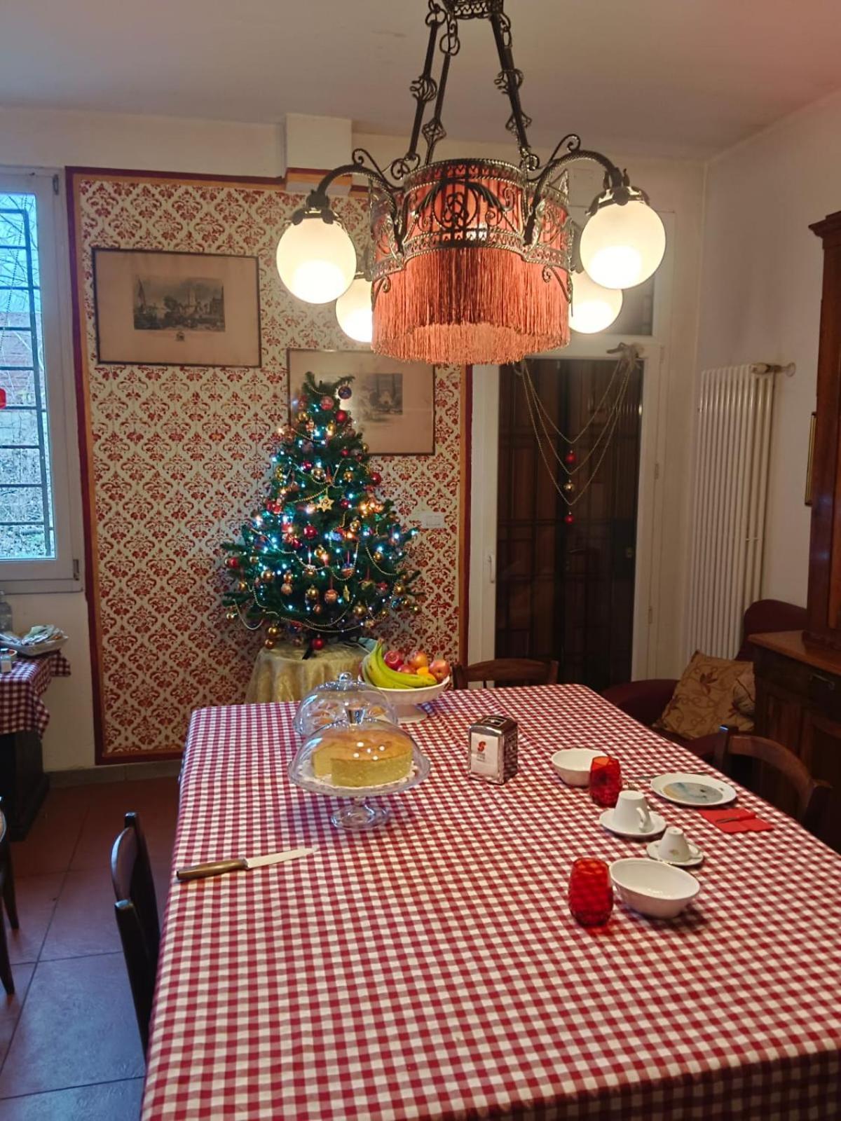 La Maison Rouge 克雷斯佩拉诺 外观 照片