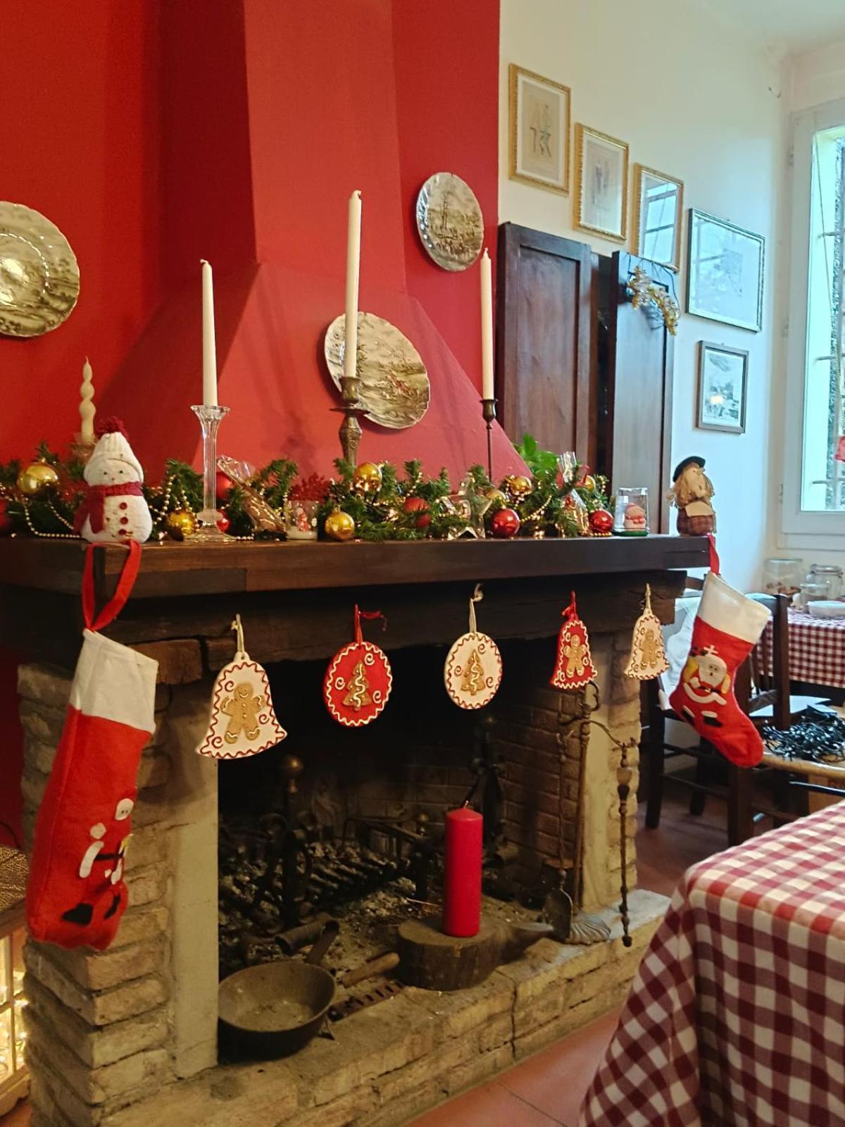 La Maison Rouge 克雷斯佩拉诺 外观 照片